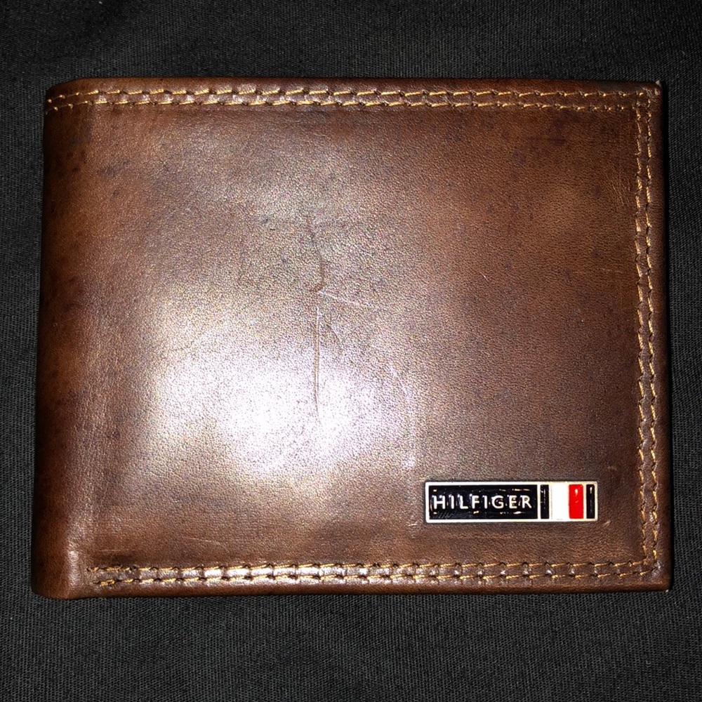 Tommy Hilfiger wallet